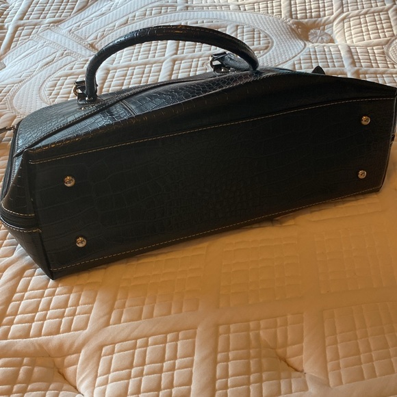 Woman’s Work Bag - Picture 10 of 14